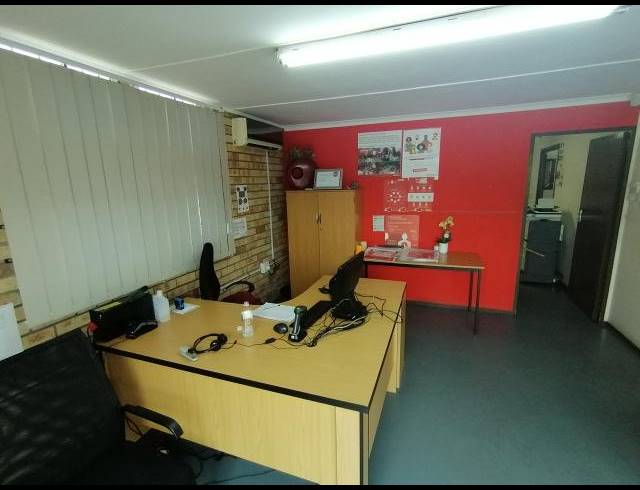 BUSINESS PROPERTY TO RENT IN RICHARDS BAY EXT 7
